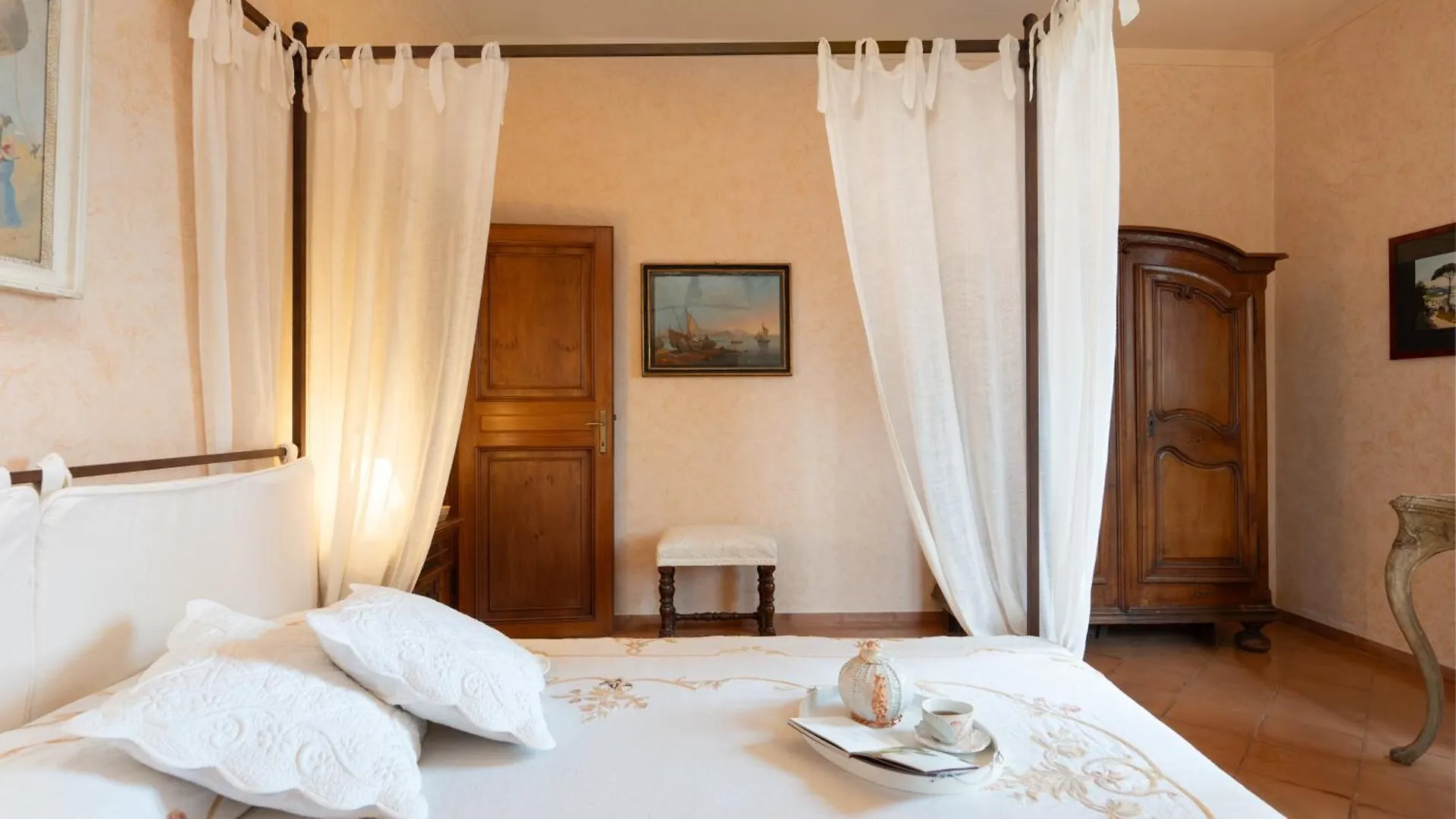 Casa Del Duca 10, Emma Villas بورتوفيرّايو