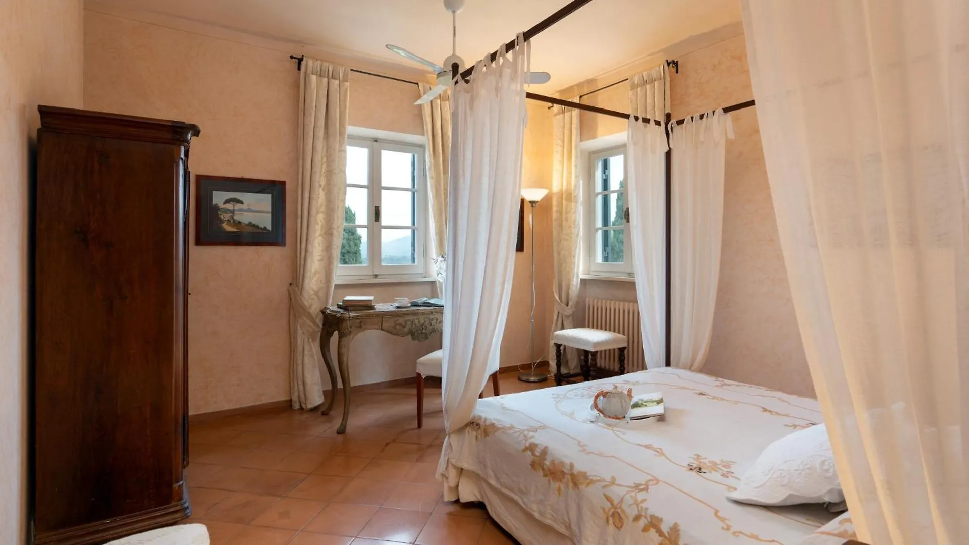 Casa Del Duca 10, Emma Villas بورتوفيرّايو